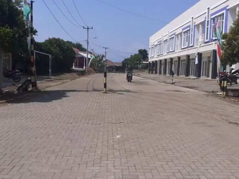 Rumah subsidi pinggir jalan utama di timur cibubur