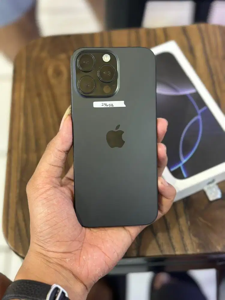 Iphone 16 Pro Max 256Gb