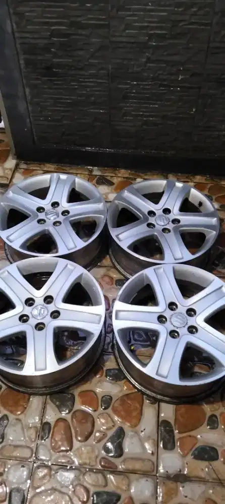 Velg OEM grand Vitara ring 17 vcd 5x114 New carry  granmax dll