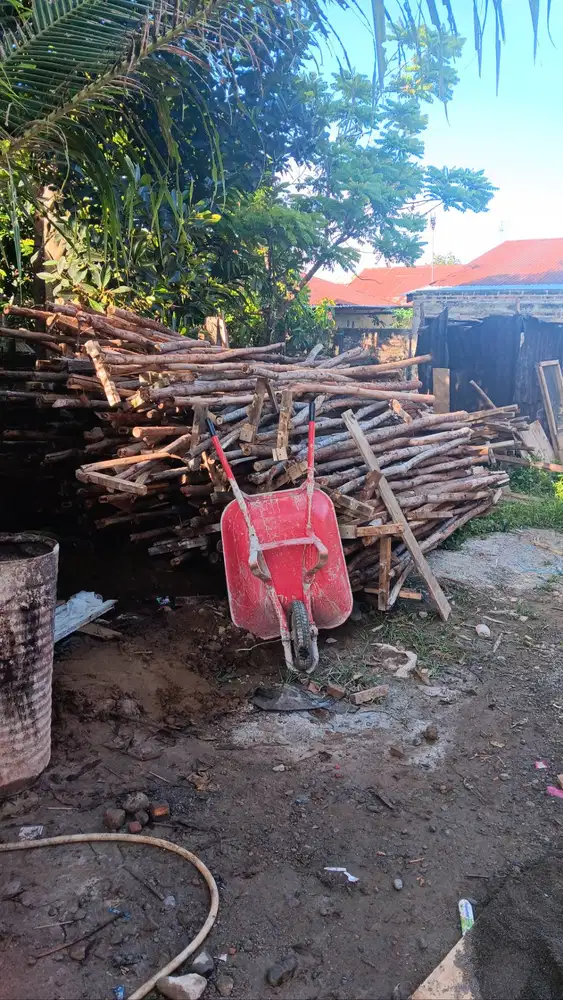 Jual kayu bulat sokong tuk cor