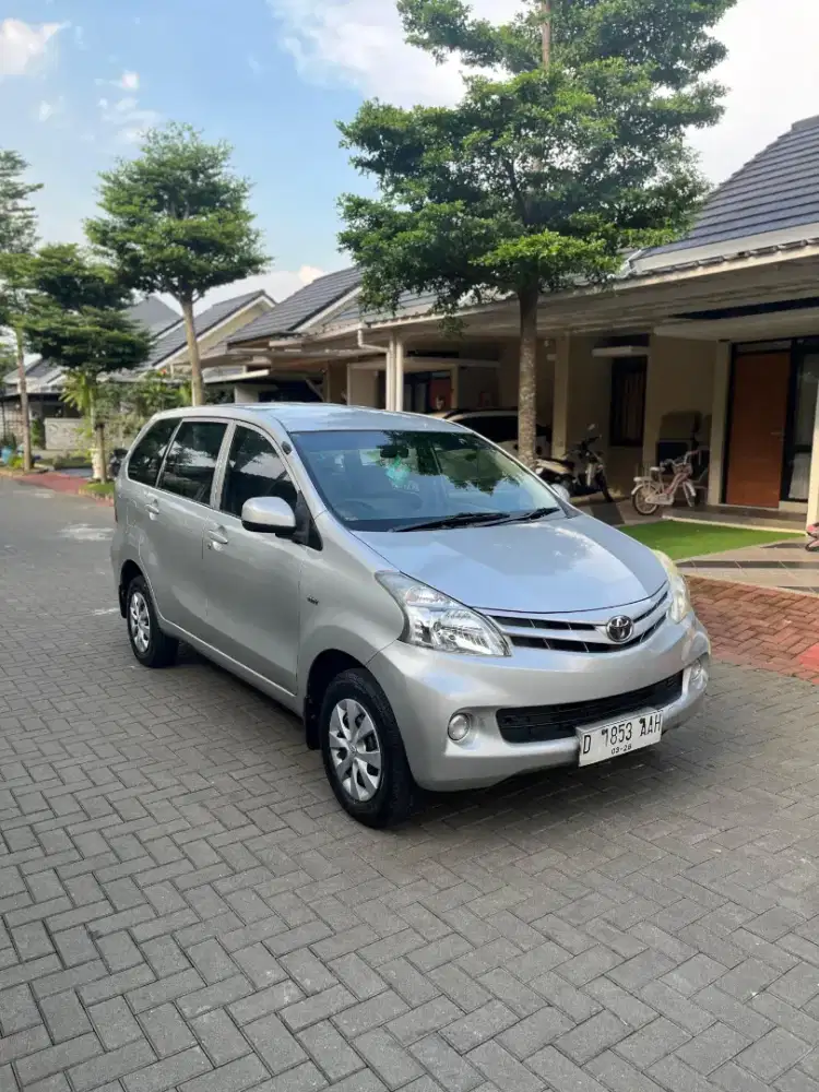 DP 5 JT | AVANZA E 2013 MANUAL
