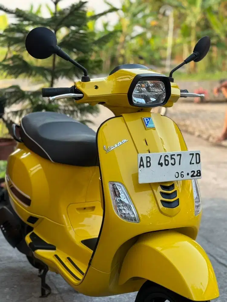 Vespa s 2023 km 11 rbuan ab