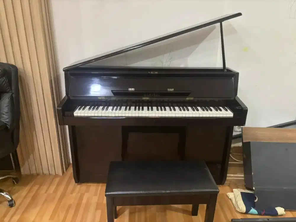 Di Jual Piano merek Mathey Like New
