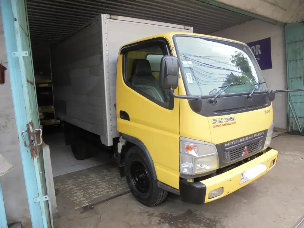 MITSUBISHI COLT DIESEL CANTER 2015 4Roda Box ISTW#dyna#dutro#elf#Fe71