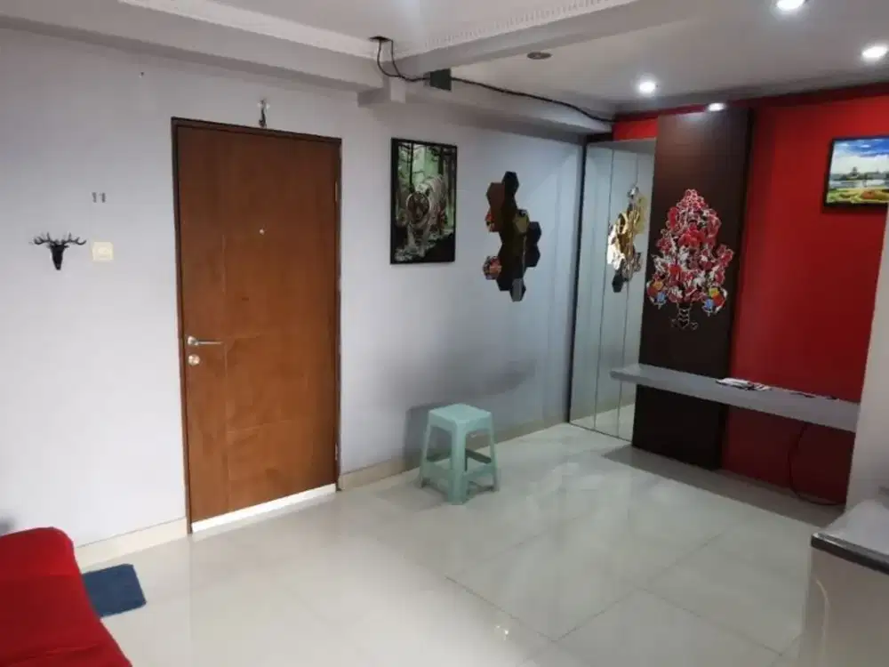 Dijual apartemen gateway Ahmad Yani 2 Br dijadikan 1 Br