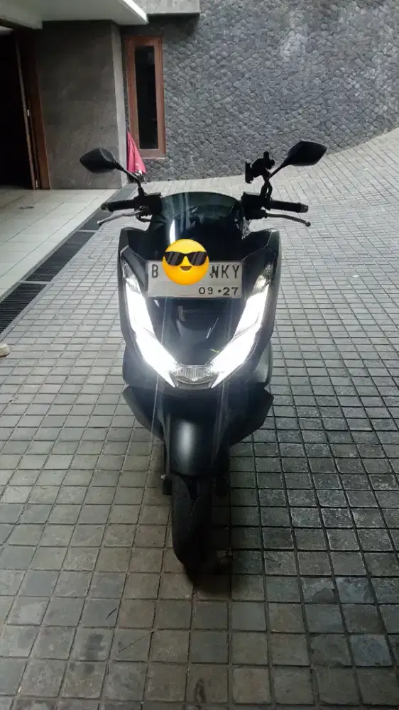 Honda PCX 2022 tinggal isi bensin