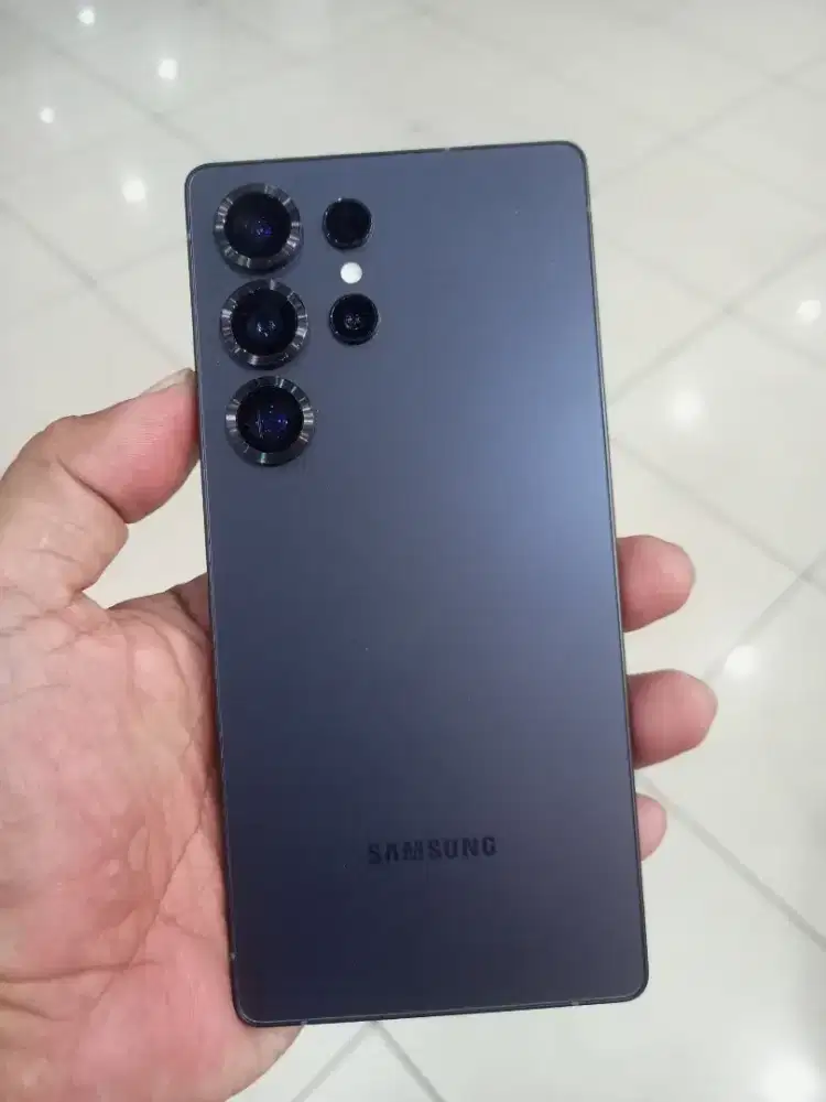 Samsung S25 ultra ram 12/512 SEIN