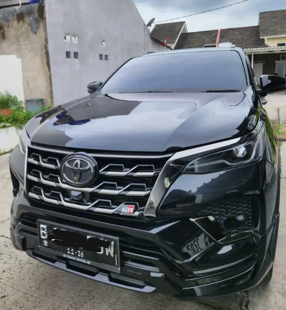 Jual mobil Fortuner GR sangat terawat