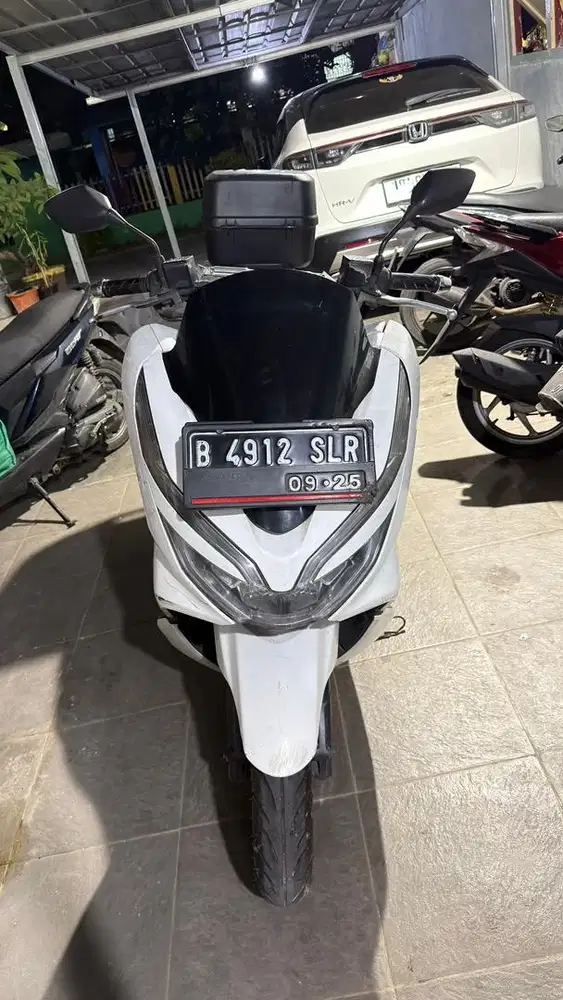 Honda Pcx 2019 White 150 Keyless