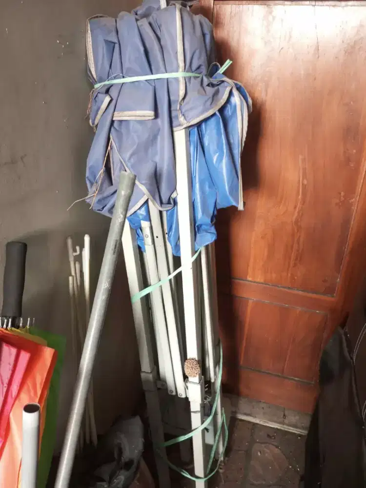Tenda jualan umkm
