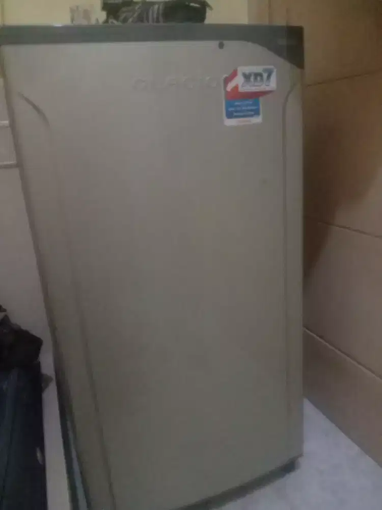 TOSHIBA GLACIO XD7