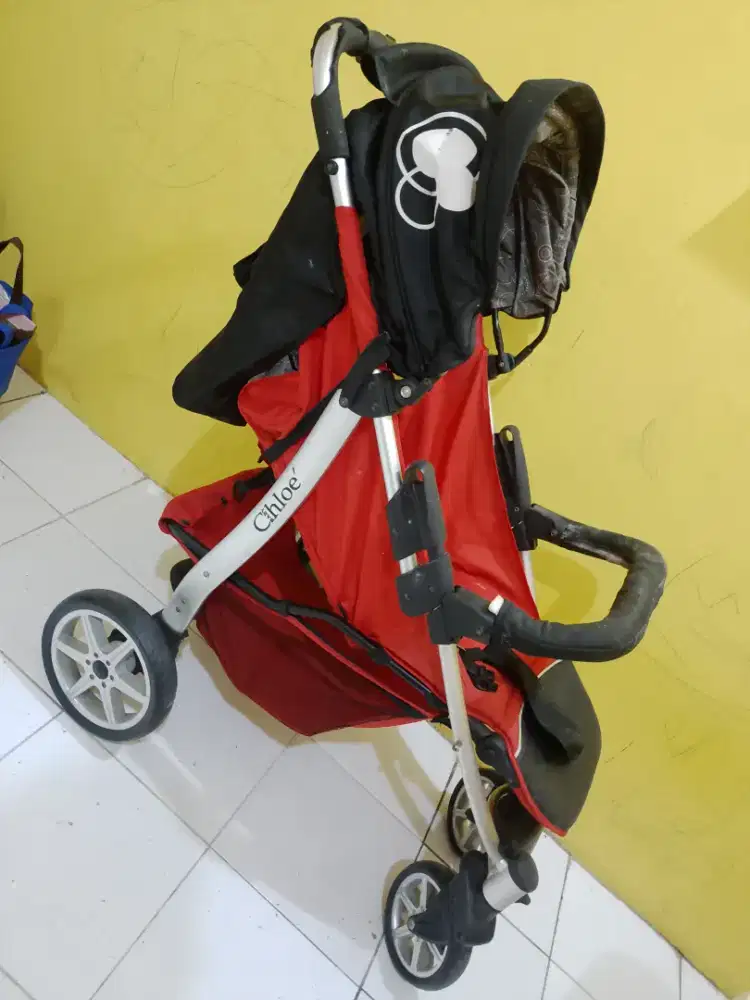 Stroller chloe merah