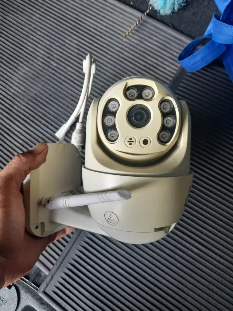 kamera CCTV WiFi outdoor model PTZ V380