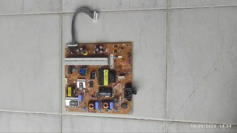 Power suplay regulator TV LG 42lb620t