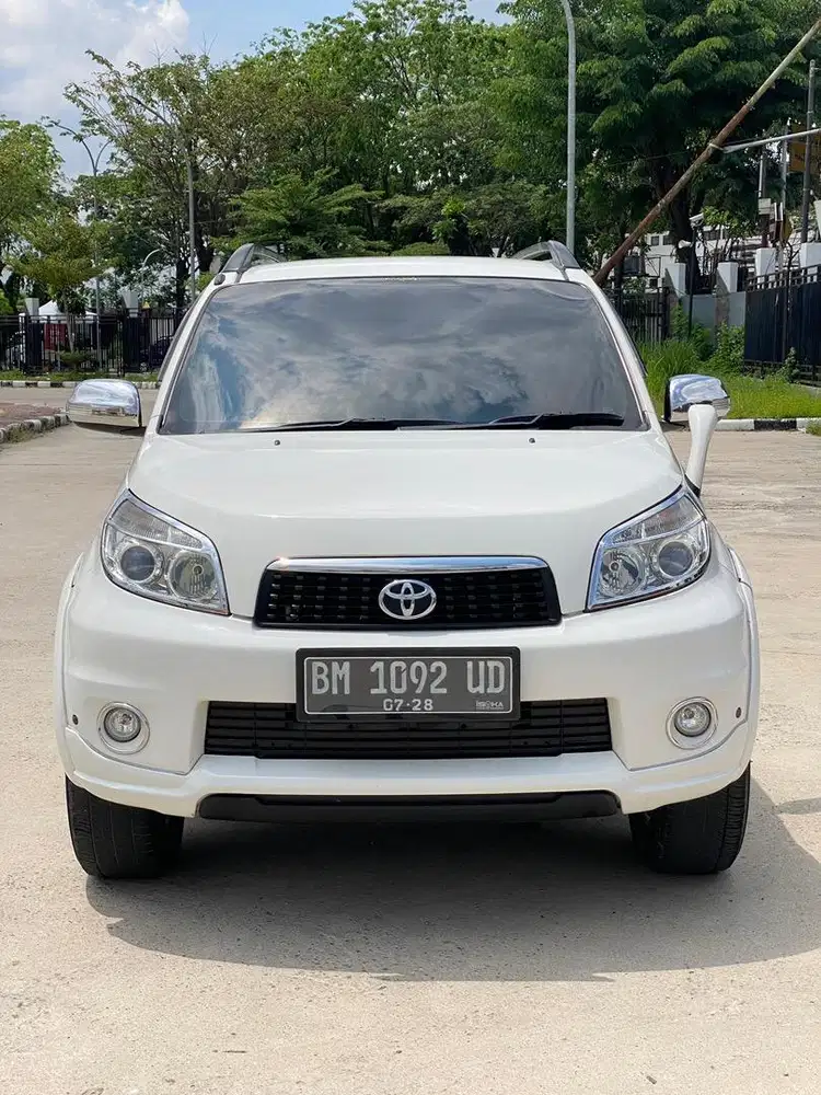 TOYOTA RUSH S MANUAL