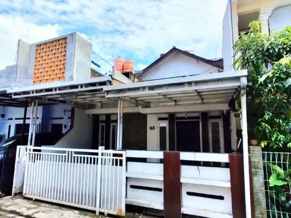 Rumah Murah Di Bandung Kota 900jt_an SHM akses Mobil Area Strategis bebas banjir ANTAPANI