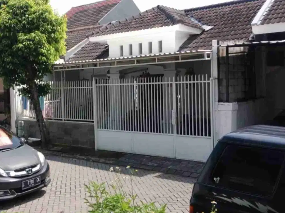 DiJual Cepat Rumah Bagus Terawat Siap Huni Full Renovasi Rumah Bukit Palma Citraland Surabaya.