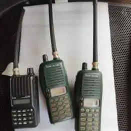 HT icom v8 2unit. icom V80 1unit.