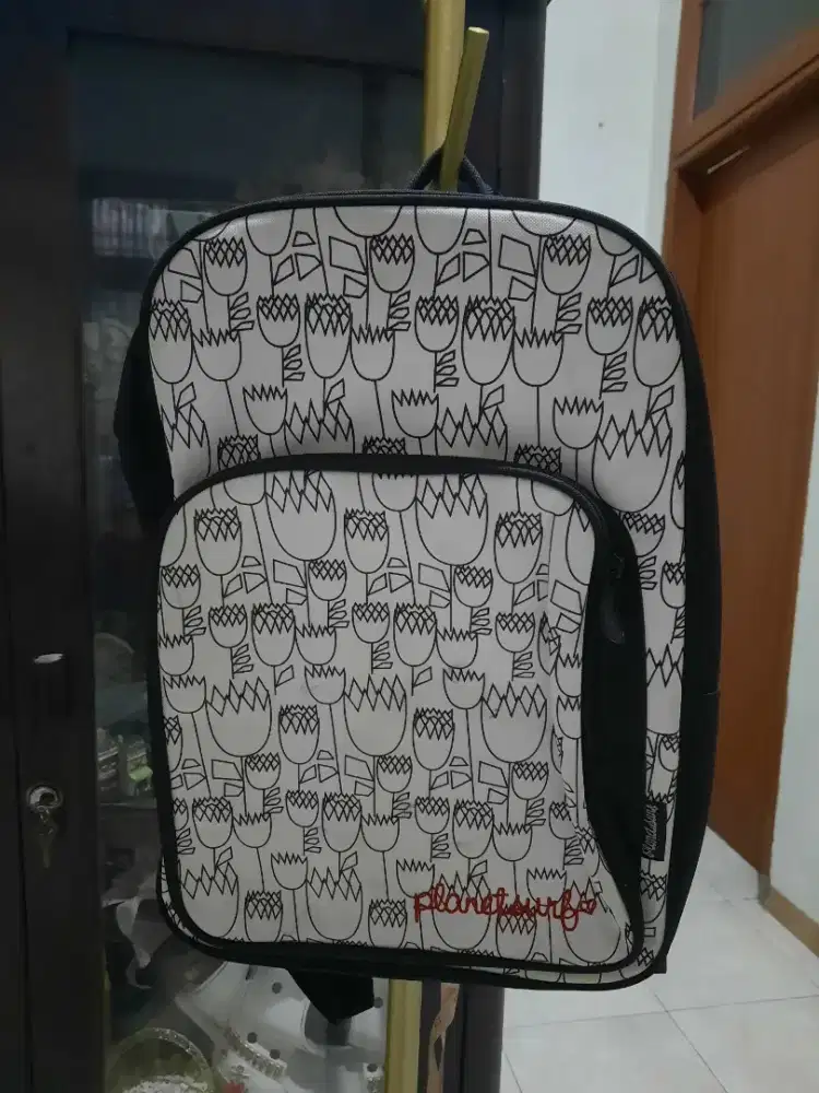 Ransel Planet Surf