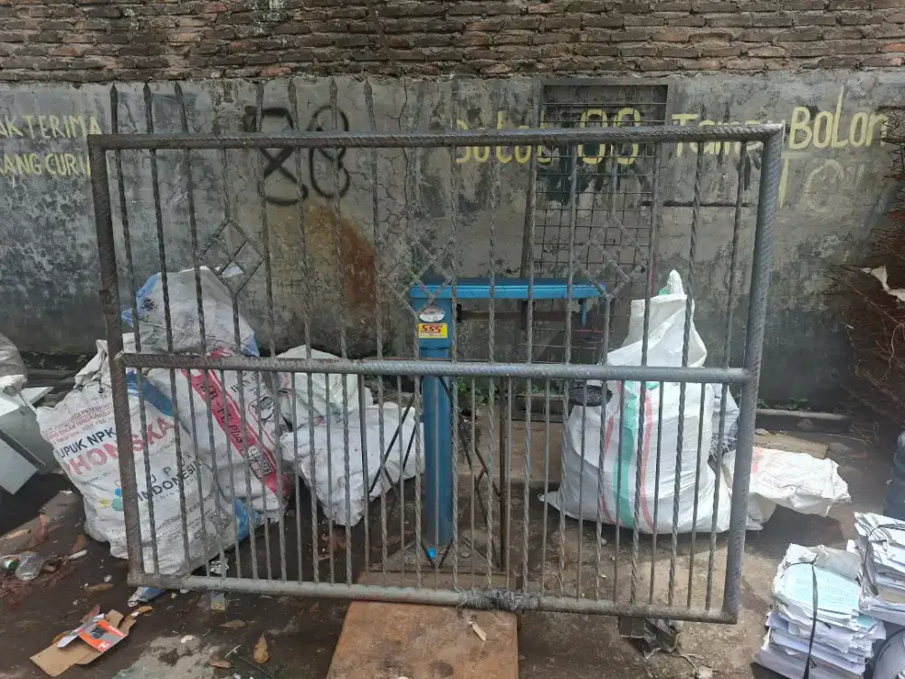 CARI COW BUAT KERJA DI GUDANG BOTOT