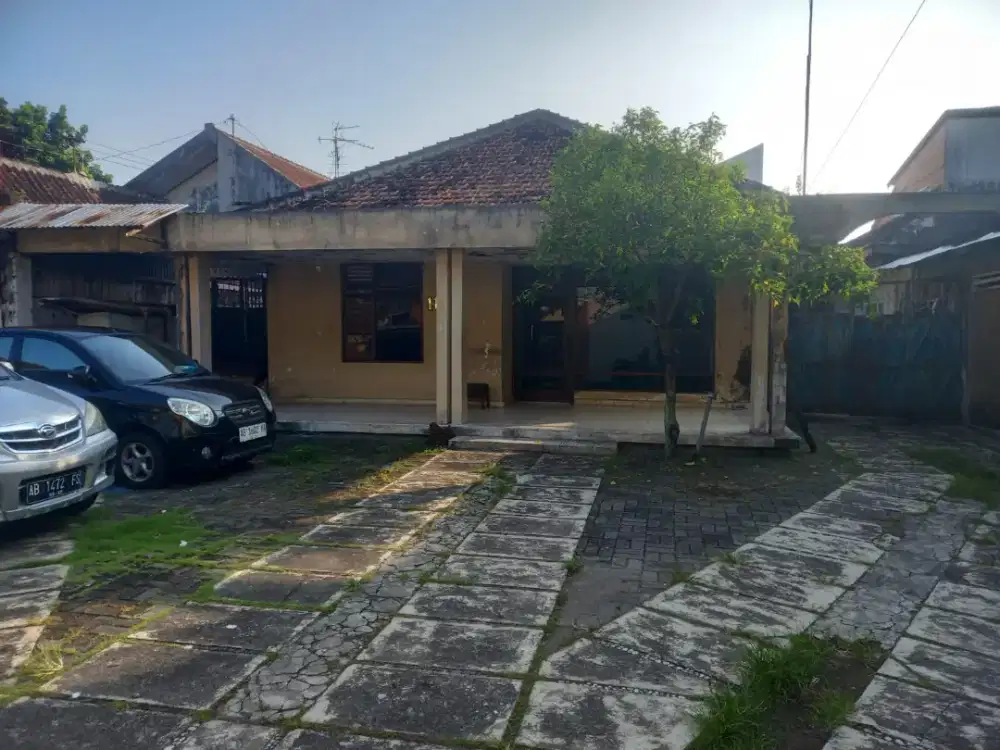 Tanah timur Malioboro Bonus Bangunan layak huni