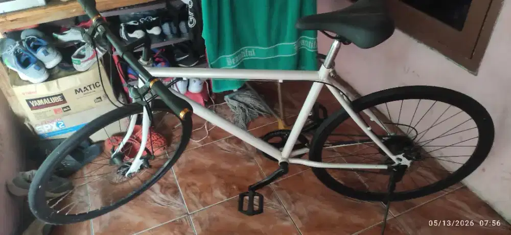 Di jual sepeda road bike