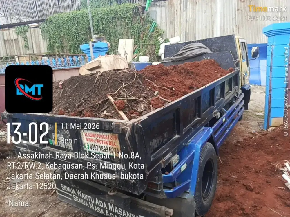 Jasa buang puing dan tanah