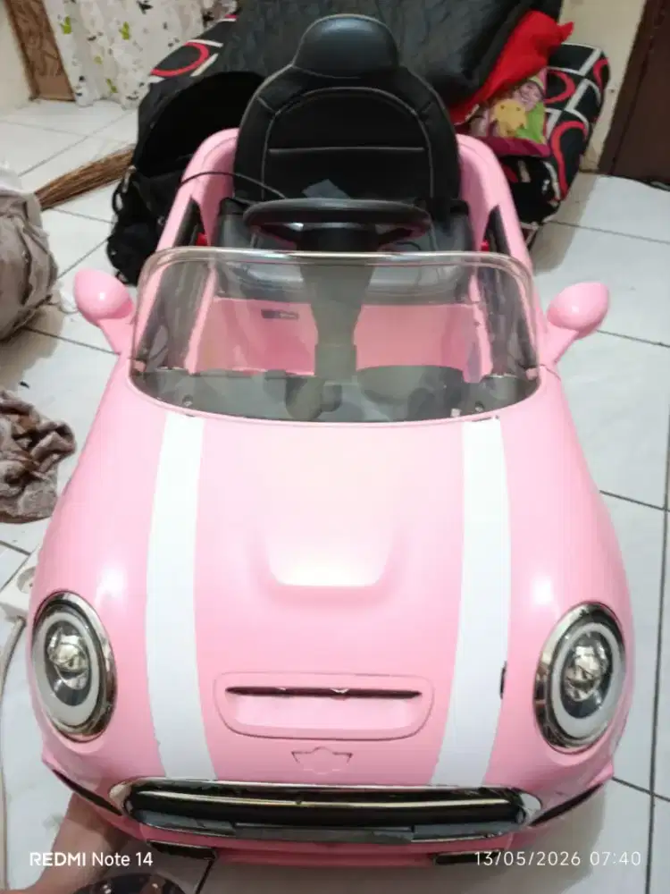 Mini Cooper anak
