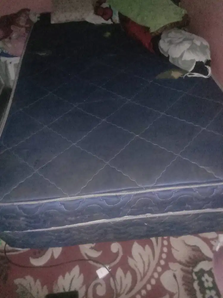 Kasur dua lipat