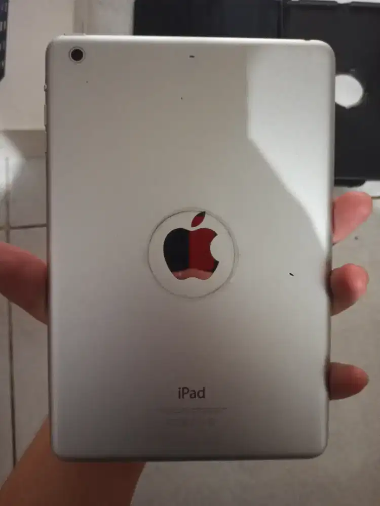 Dijual iPad mini 2 bekas (16 GB dan Wifi Only)