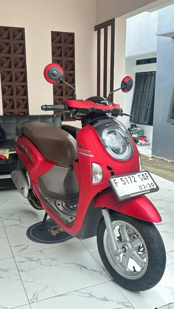 Scoopy Stylish 2025