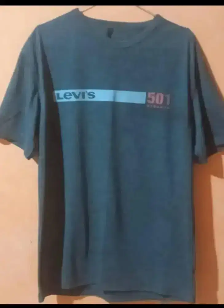 Kaos Levi's Pria