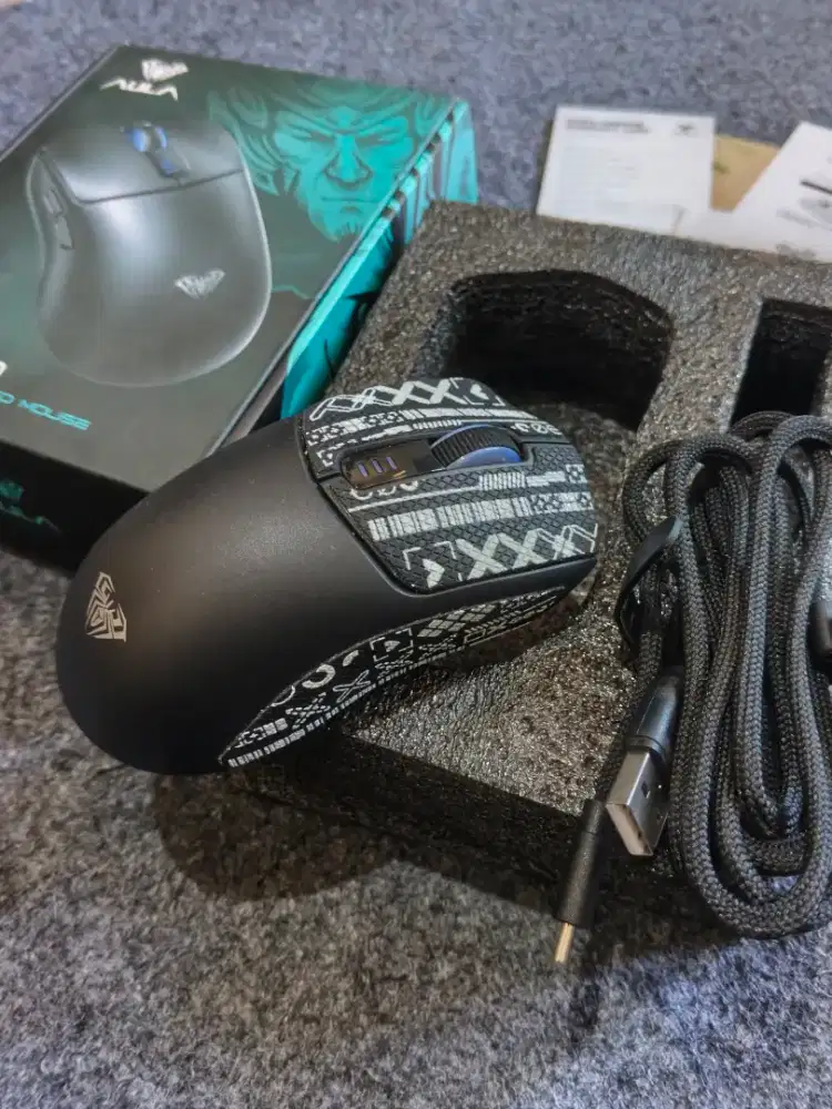mouse wireless aula likenew buka kotak aja ga jadi pakai