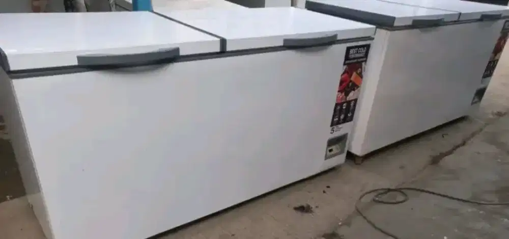 Prezer Box Merk Gea