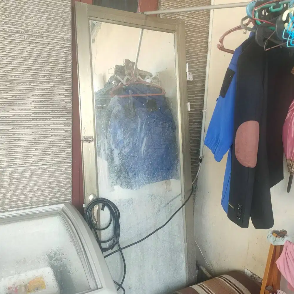 Pintu Kamar mandi Alumunium