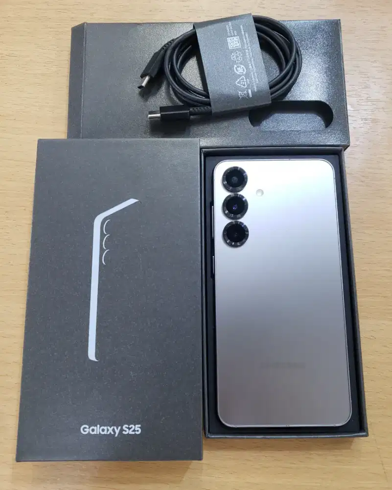 Samsung S25 RAM 12/256GB Dual Sim 5G Silver Shadow SEIN