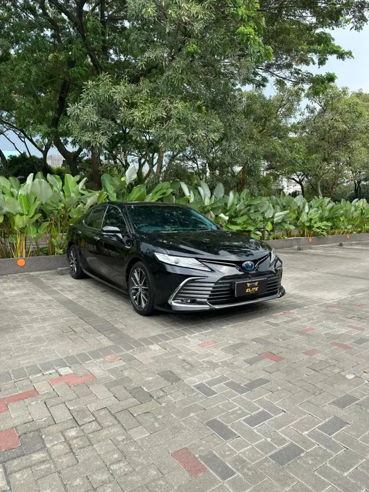 Toyota Camry 2.5L Hybrid 2023