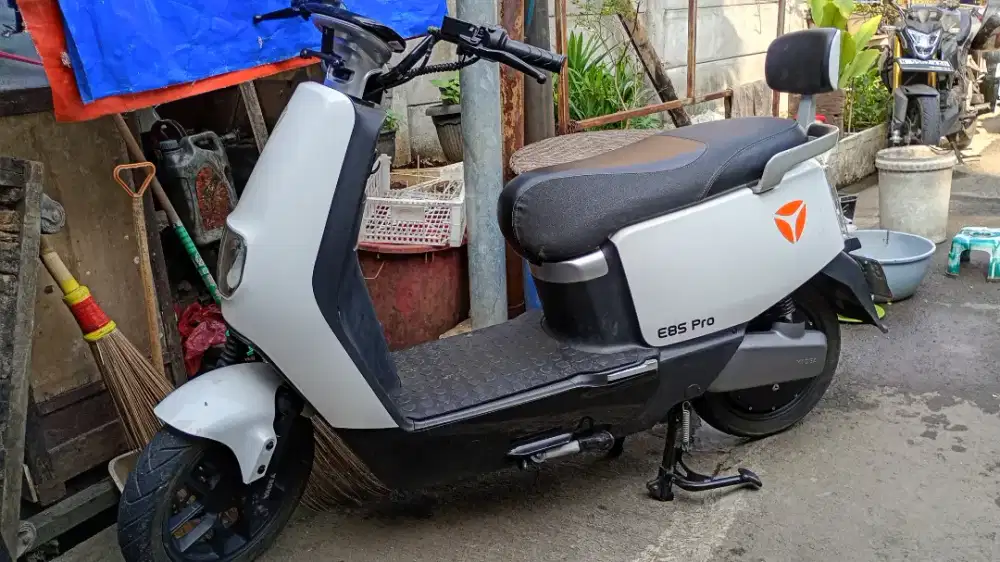 Motor Listrik Yadea E8S Pro -BACA DESKRIPSI