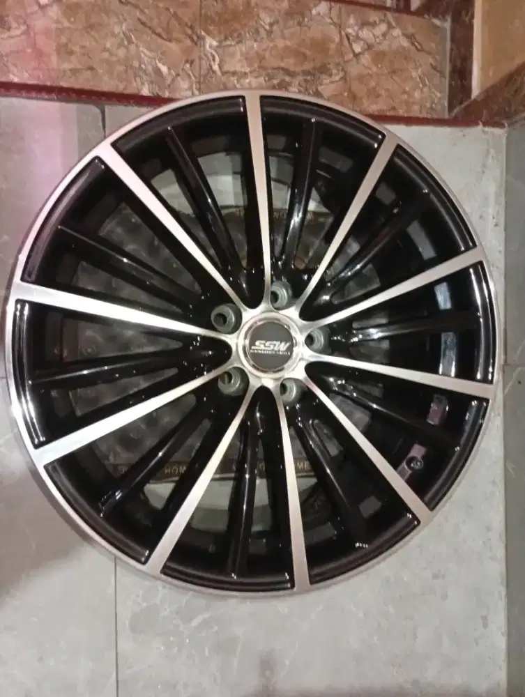 Velg SSW R18 Omoda,Cherry J6,Tiggo,Jaecoo J5,Volvo,Ford Focus,dkk