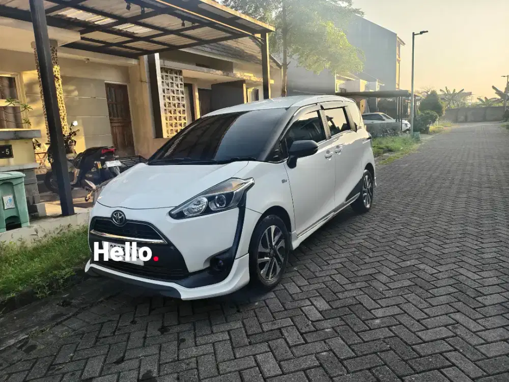 Sienta V Manual 2017 Putih