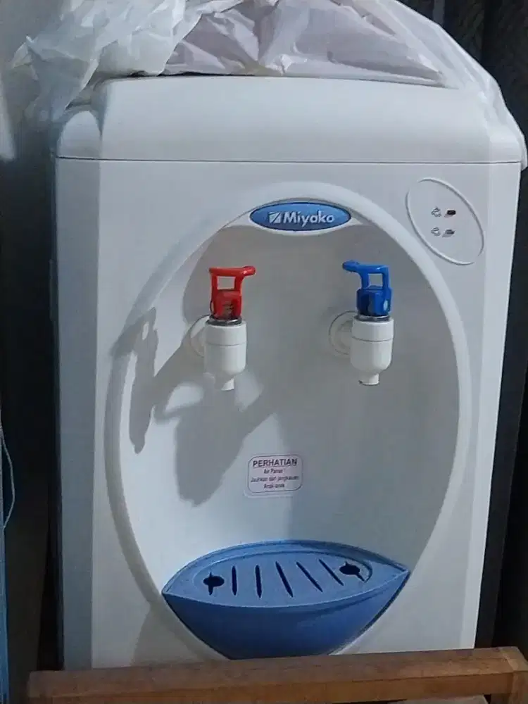Dispenser Miyako