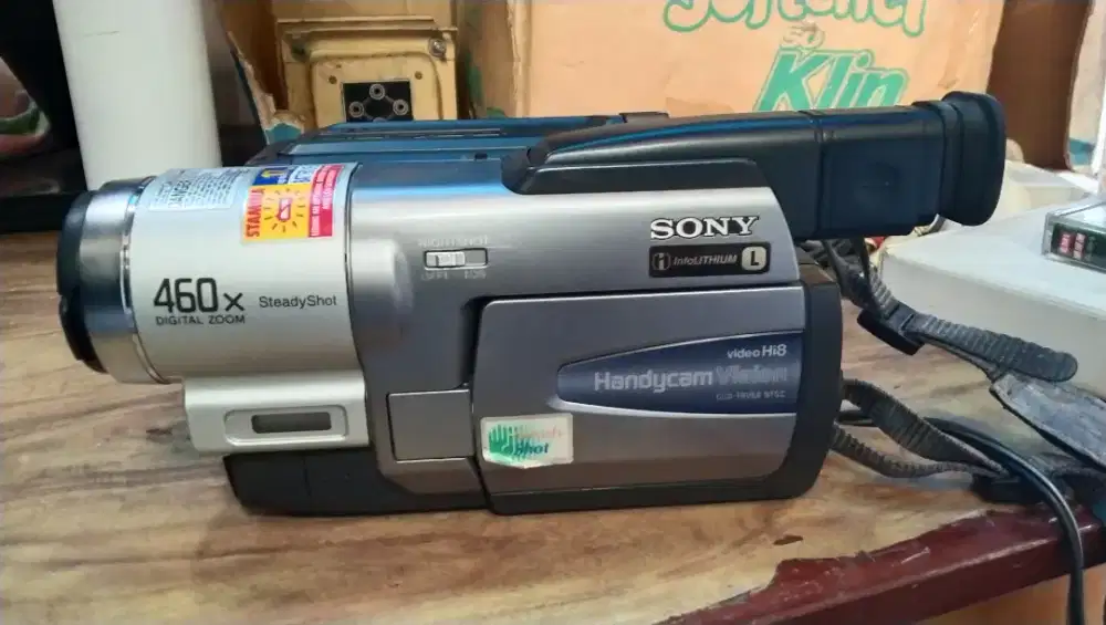 Handycam Sony hi8