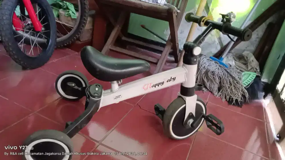 Sepeda anak bisa dibuat roda 3 atau roda 2