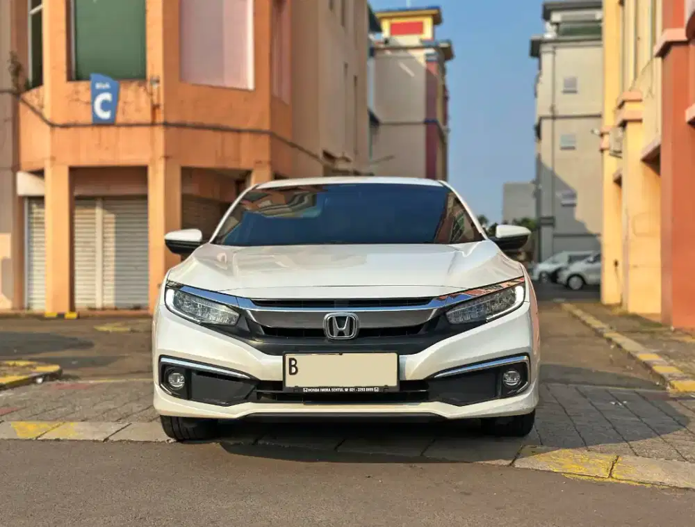 Bs TT civic 1.5 ES turbo 2019 matic new honda sedan putih nego lemes