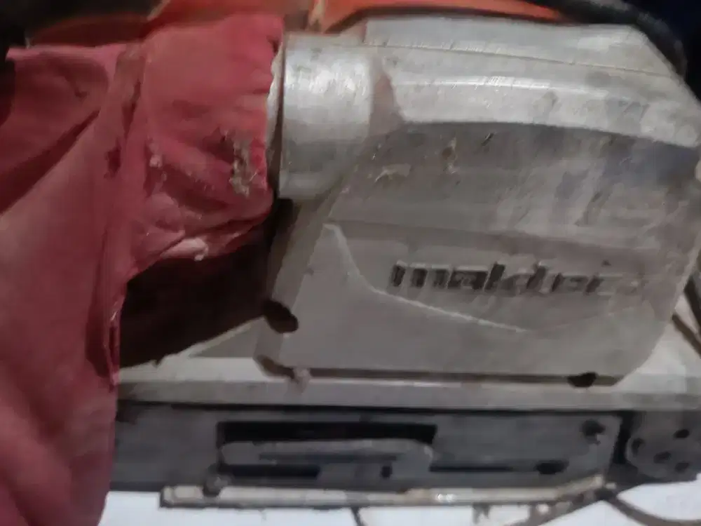 Mesin ampelas belt sender