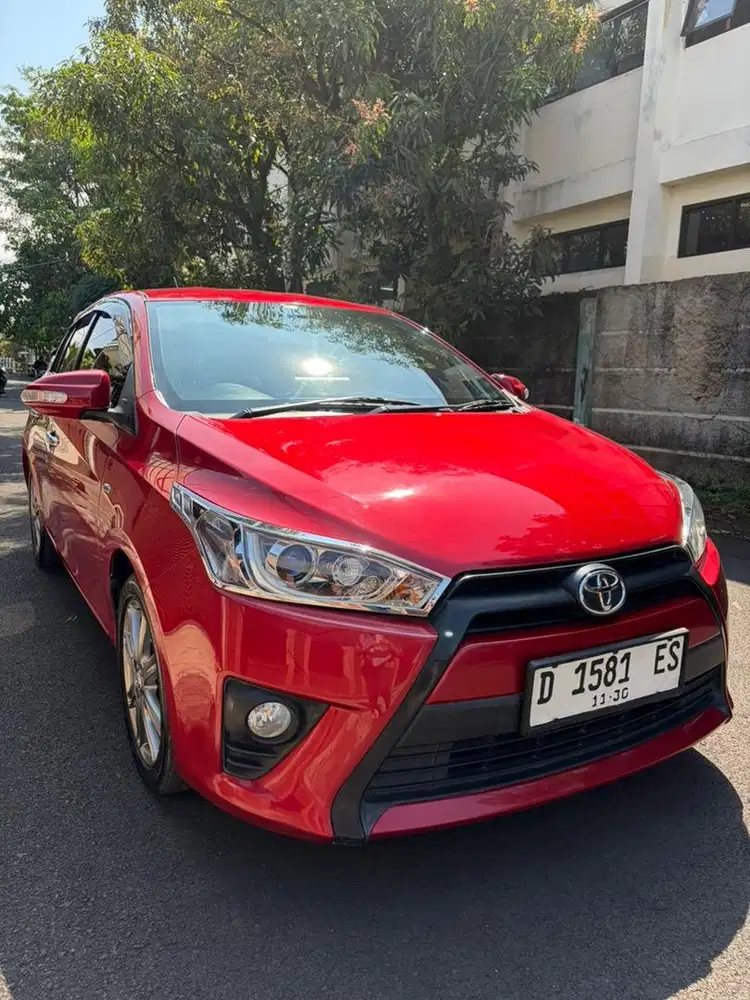 TOYOTA YARIS G MT 2015 (manual)