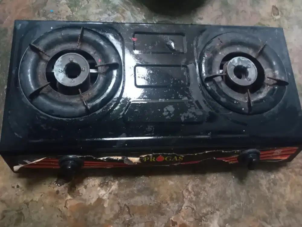 Kompor gas 2 tungku merk PROGAS