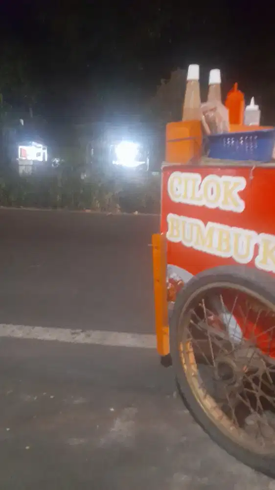 Loker jualan cilok grobak