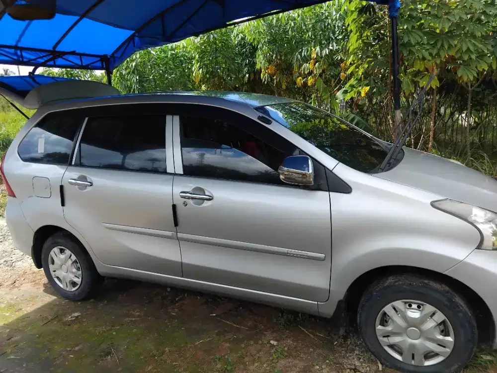Jual xenia 2015 pajak baru plat baru