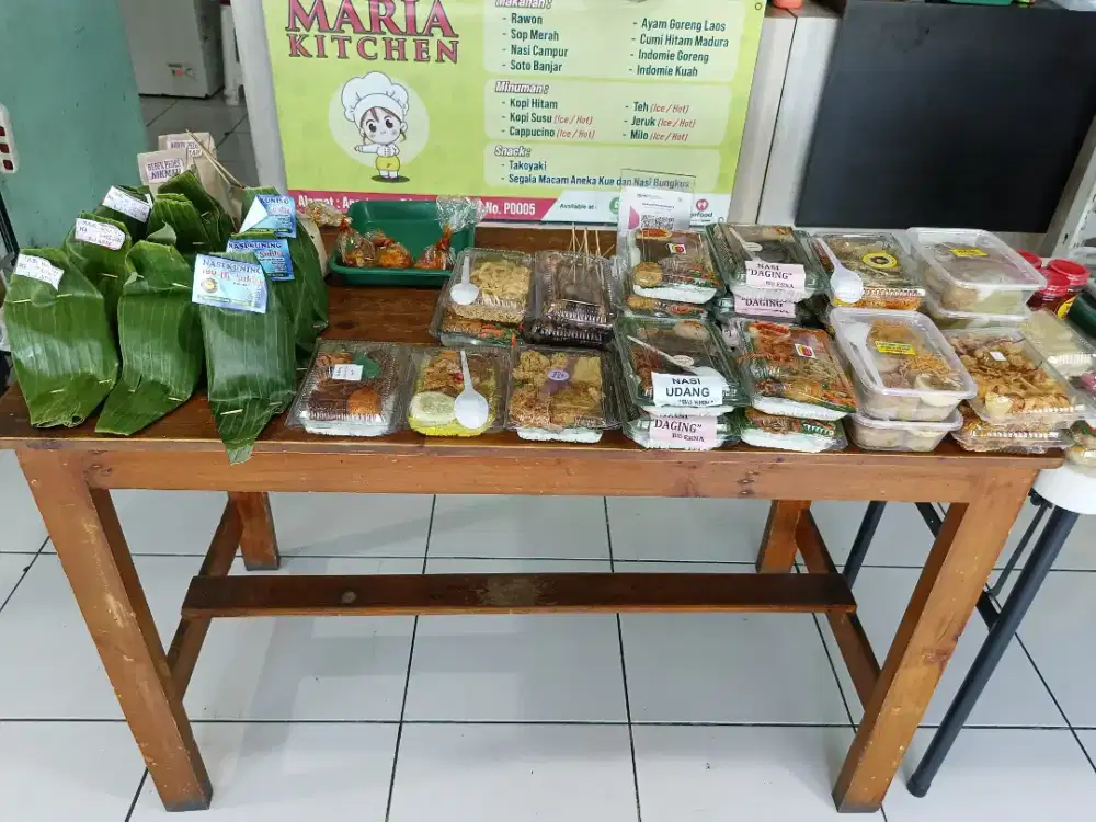 Di cari pegawai jaga stand kue basah dan nasi bungkus